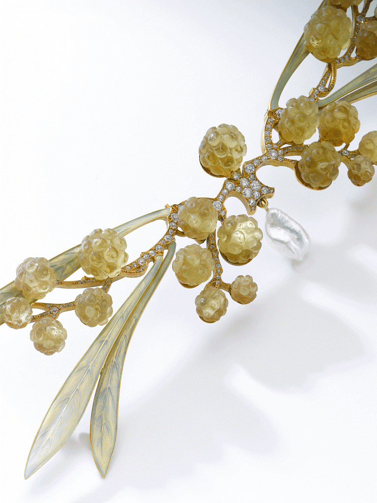 Sot-Lalique1.gif